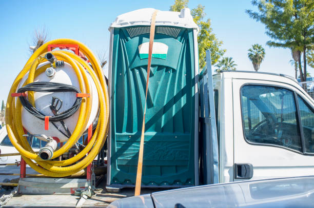 Best Luxury portable toilet rental  in Muttontown, NY
