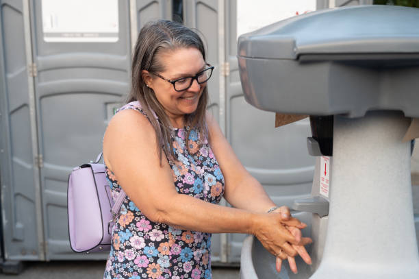 Best High-end porta potty rental  in Muttontown, NY